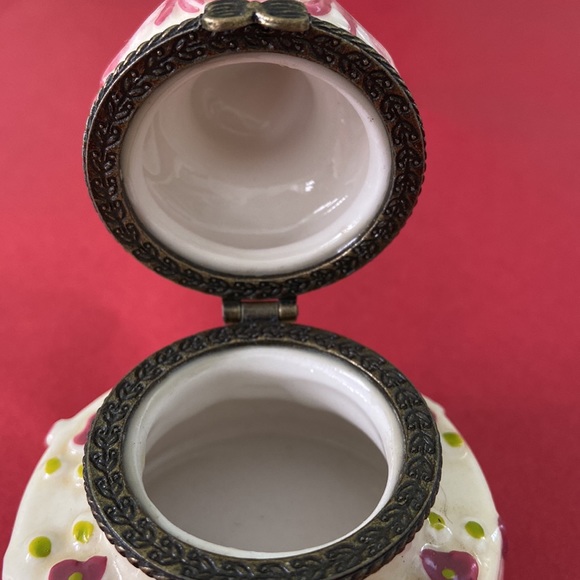 Vintage wedding engagement ring box keeper trinket keepsake box fairy ceramic - Picture 9 of 11